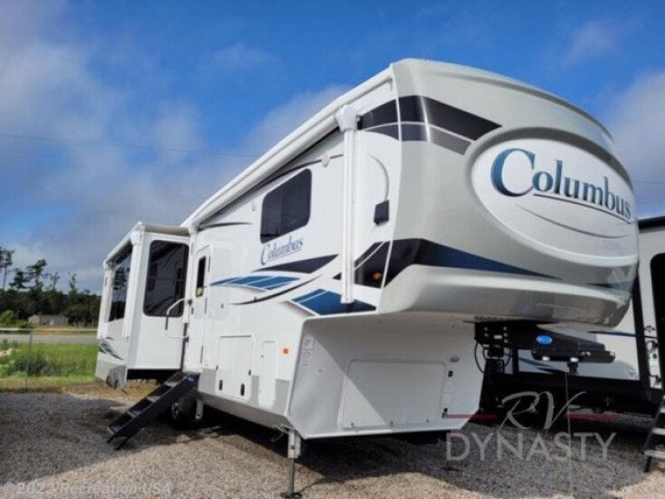 Thumbnail Photo undefined for New 2023 Palomino Columbus